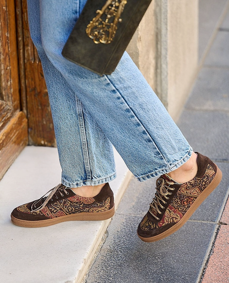 T.ba Tapestry Paisley Burgundy Sneaker Timeless Martha's Vineyard 
