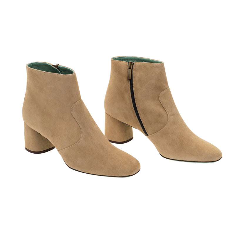 Paola D'Arcano Ankle Boot - Allure Timeless Martha's Vineyard