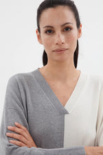 Peserico Colour Block V- Neck Sweater Timeless Martha's Vineyard