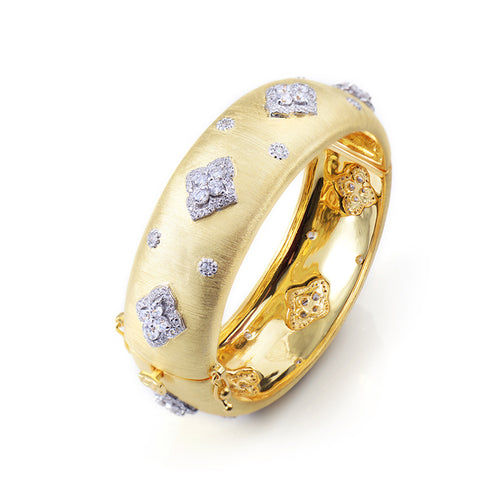 Timeless Martha's Vineyard Flower-pattern Vermeil Bombe Bangle